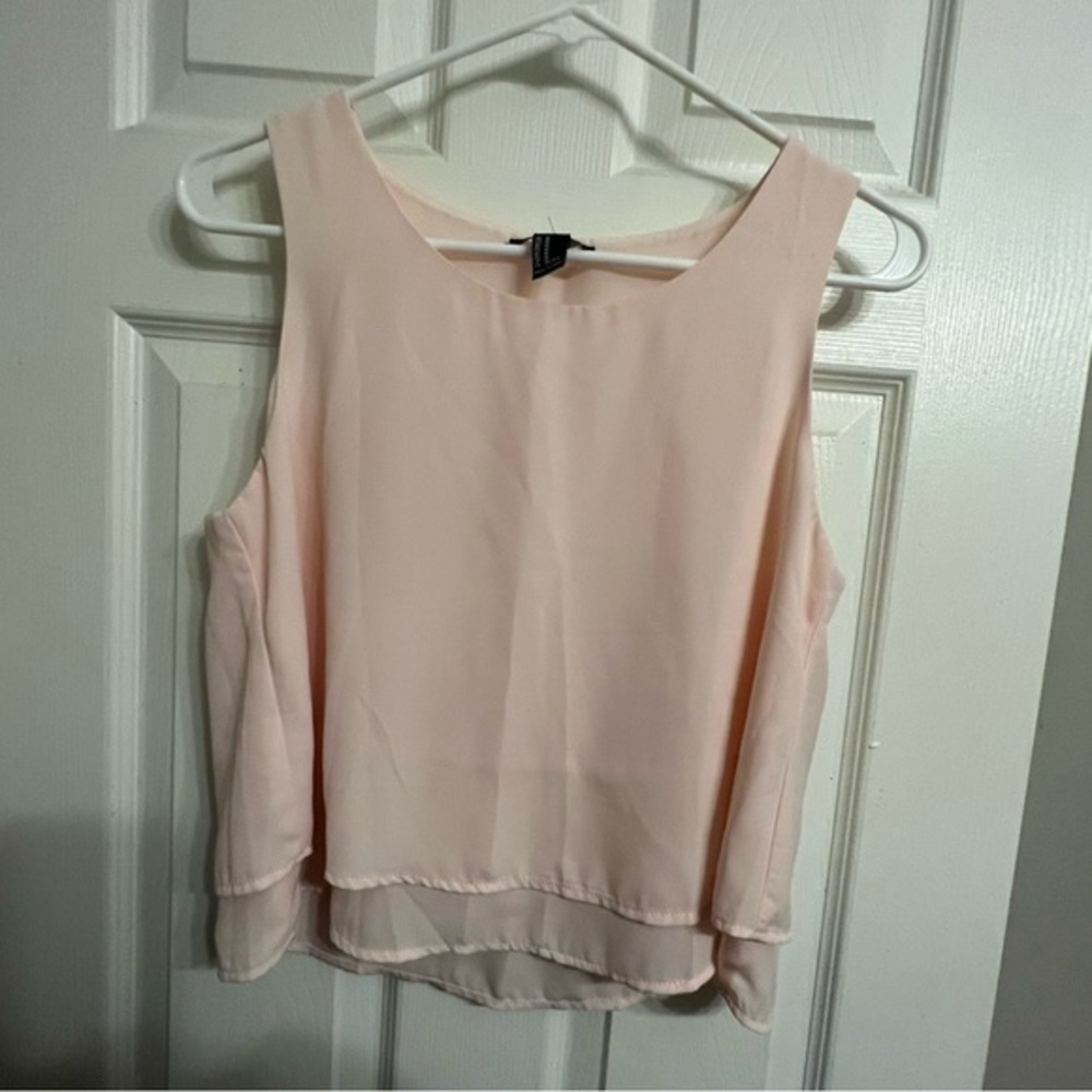 Forever 21 Crop Blouse Size Medium
